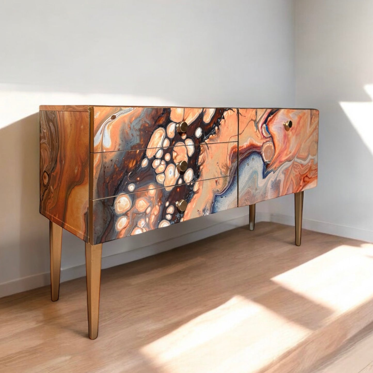 Vintage dressoir bekleed met Marble | The Vintage Vibe