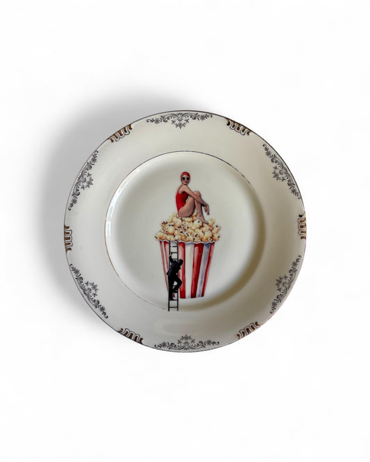 Vintage Wandbord Popcorn Dame