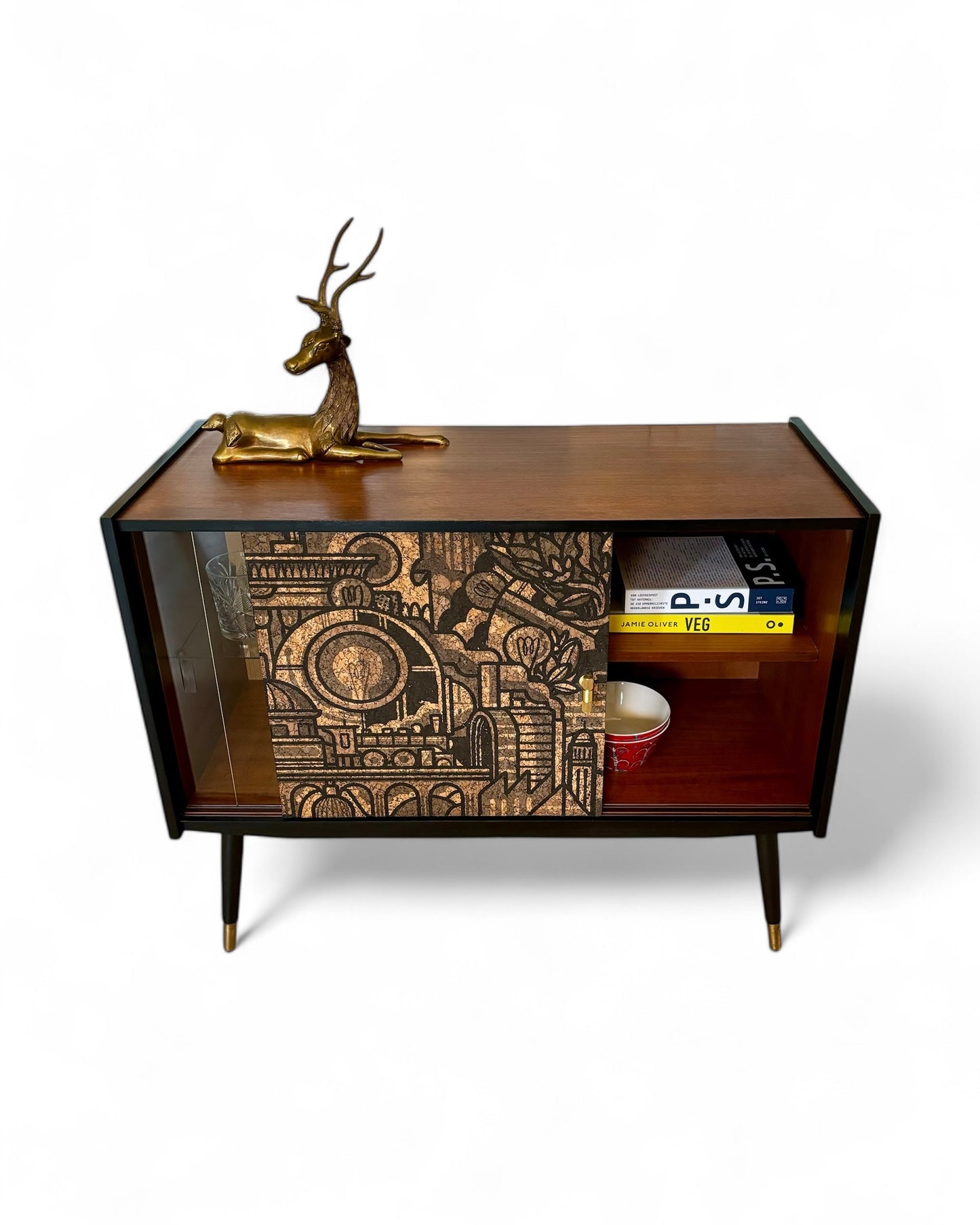 Mid Century sideboard with 'Hit the North' cork print | The Vintage Vibe